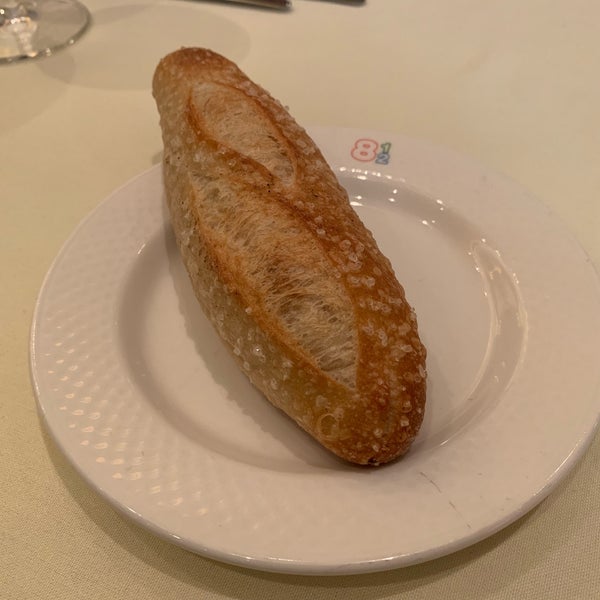 Foto tirada no(a) Brasserie 8 1/2 por Jessica L. em 8/9/2019