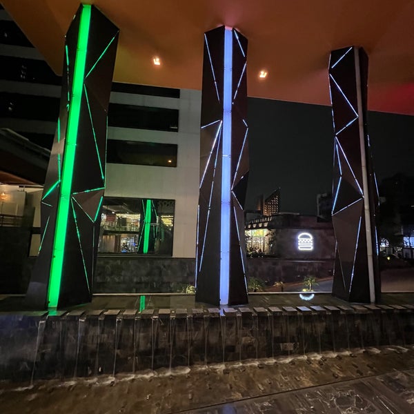 Miyana Granada Av. Ejército Nacional 769