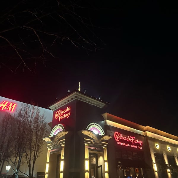 The Cheesecake Factory Boise, ID