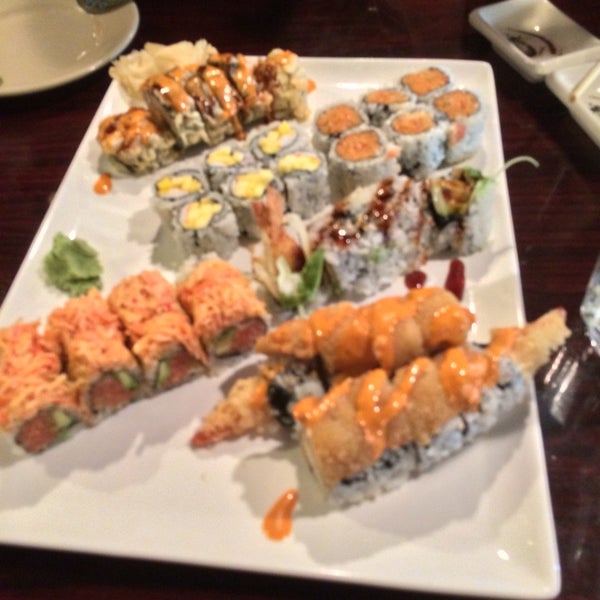 Photo taken at Sushi Kingdom by Zach B. on 10/5/2013