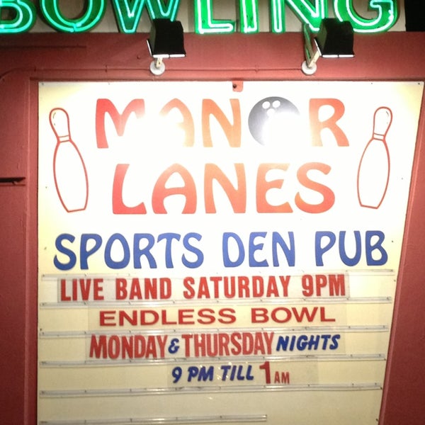 Photo taken at Manor Lanes by Ted G. on 3/3/2013