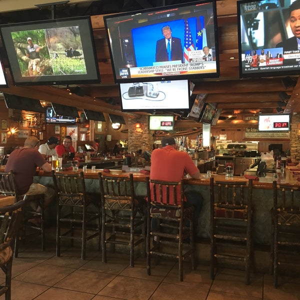 Photos at Twin Peaks Restaurant 39 tips from 1418 visitors