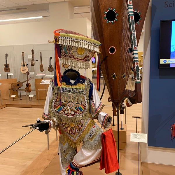 5/15/2022 tarihinde Eric L.ziyaretçi tarafından Musical Instrument Museum'de çekilen fotoğraf