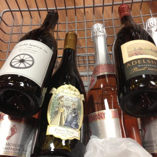 Photos at Stew Leonard's Wines Wine Store in Farmingdale