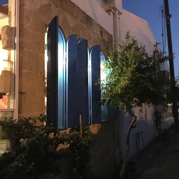 6/27/2019 tarihinde Luisa S.ziyaretçi tarafından Manolis Taverna'de çekilen fotoğraf