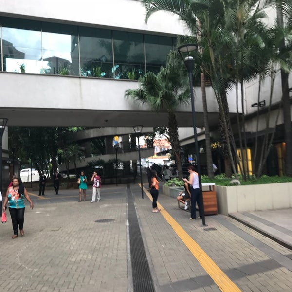 Shopping West Plaza Shopping Center em São Paulo