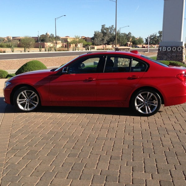 Снимок сделан в BMW North Scottsdale пользователем Steven Y. 3/25/2013