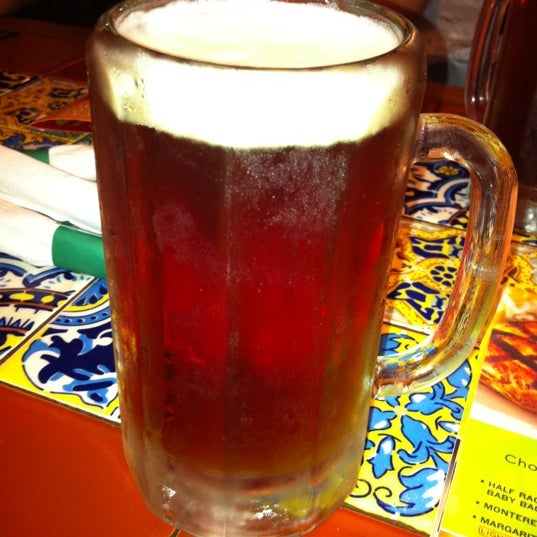 Photo taken at Chili&#39;s Grill &amp; Bar by Juan G. on 9/15/2012