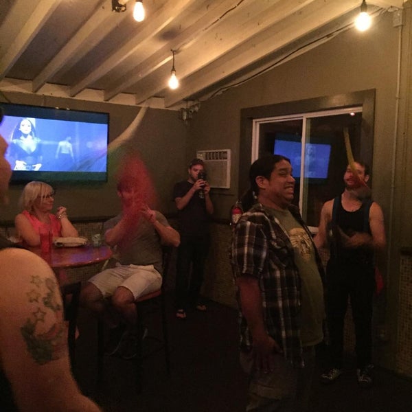 8/27/2017にBalisong B.がJust John&#39;s Nightclubで撮った写真