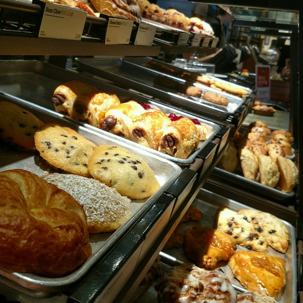 Saint Louis Bread Co. Bakery in Chesterfield