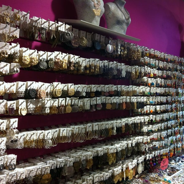 So Good Jewlery (Now Closed) Jewelry Store in Charleston