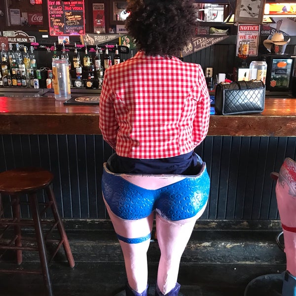 Photo taken at Lil&#39; Red&#39;s Longhorn Saloon by Paul G. on 4/13/2018