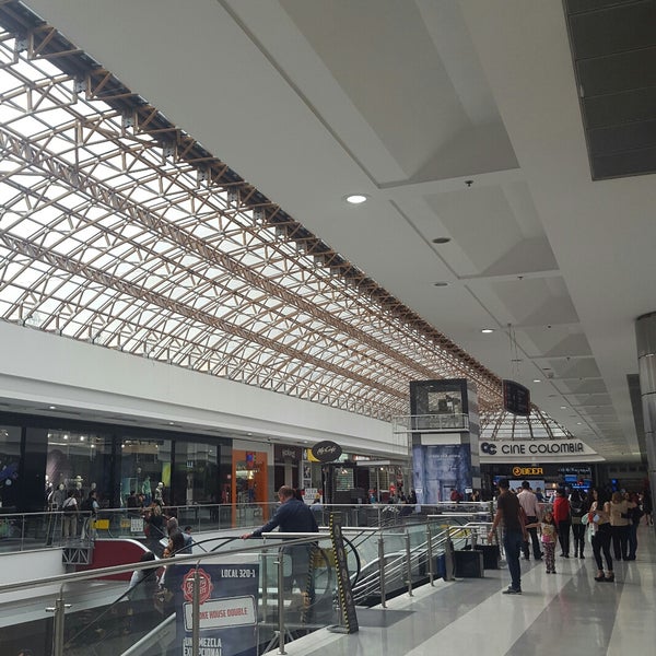 Photo prise au Centro Comercial Gran Estación par Felipe F. le9/14/2017