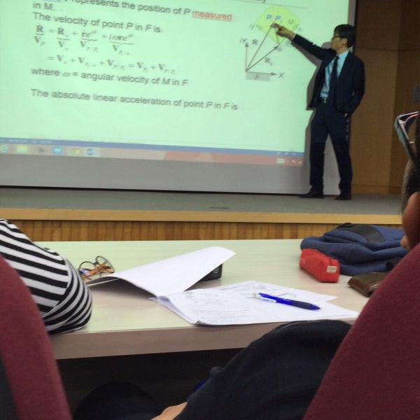 고려대학교 공학관 (KU Main Engineering Bldg) 서울특별시の大学の工学科棟