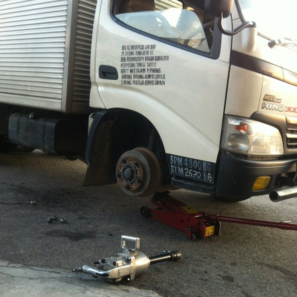 Photos at Sin Hin Tayar & Battery JB, J.B