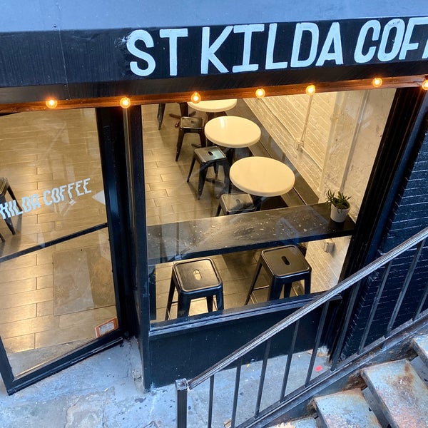 Foto tomada en St Kilda Coffee  por Jeff T. el 12/23/2019