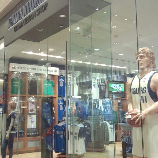 Dallas Mavericks Ultimate Fan Shop, 8687 N Central Expy, Ste 2292, Dallas,  TX, Sports - MapQuest