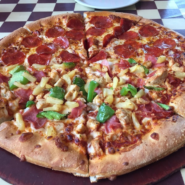 Pizza Hut San Isidro Laredo, TX