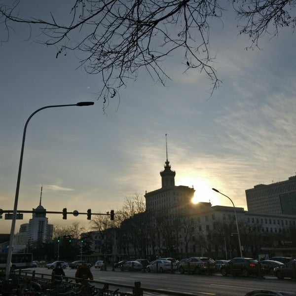 地铁南礼士路站