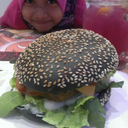 Vanguard Cafe Aeon Mall Shah Alam
