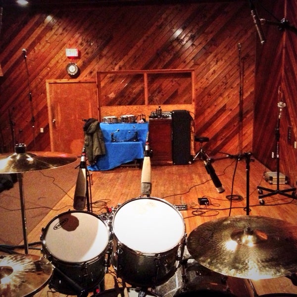 Foto tirada no(a) The Jam Room por Kriss K. em 3/7/2014