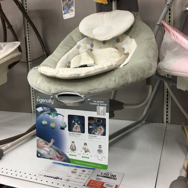 Toys"R"Us (Now Closed) Toy Store in Rochester