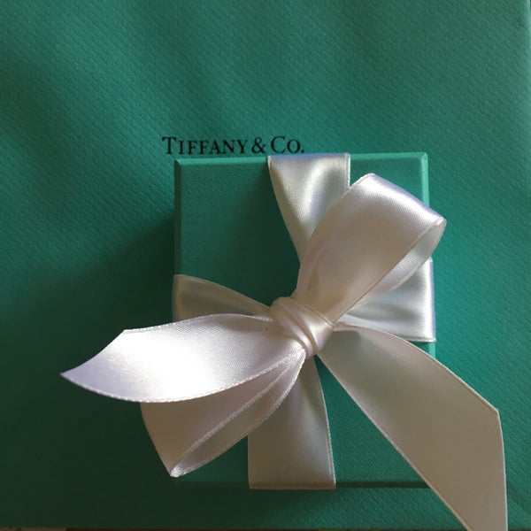 Photos At Tiffany Co 梅田 41 Visitors