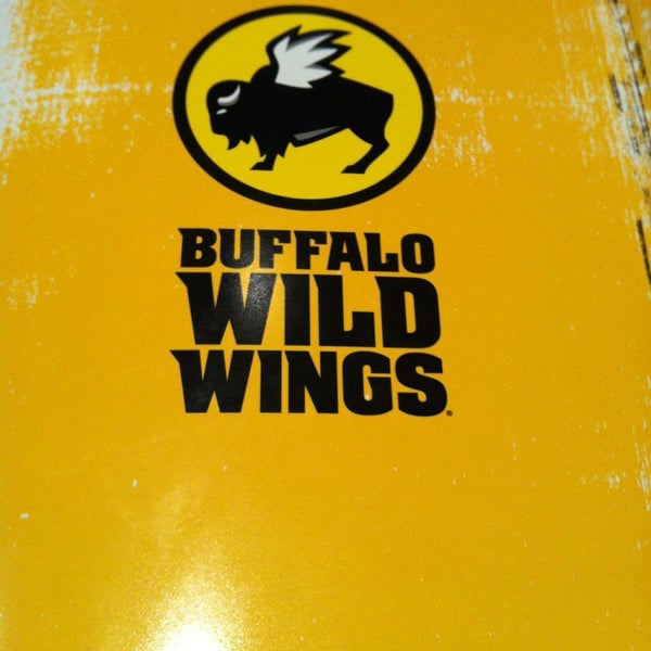 Foto tirada no(a) Buffalo Wild Wings por El C. em 12/23/2012