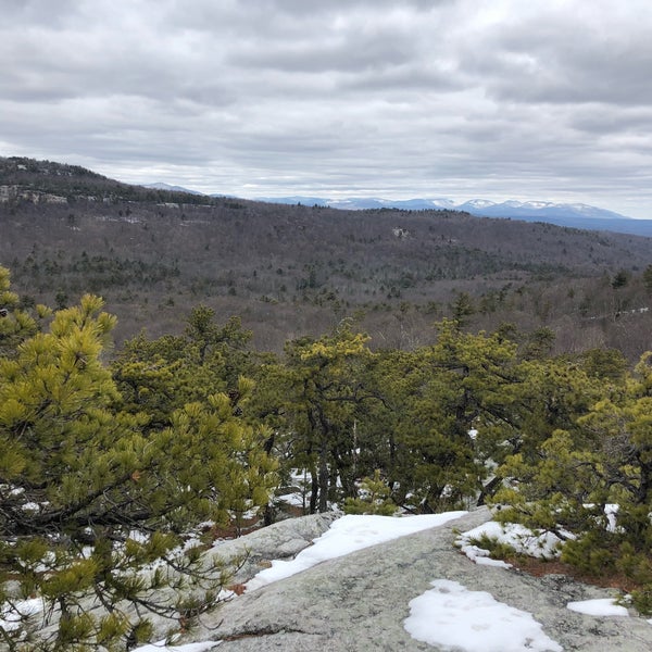 รูปภาพถ่ายที่ Mohonk Preserve โดย Steven A. เมื่อ 3/25/2018