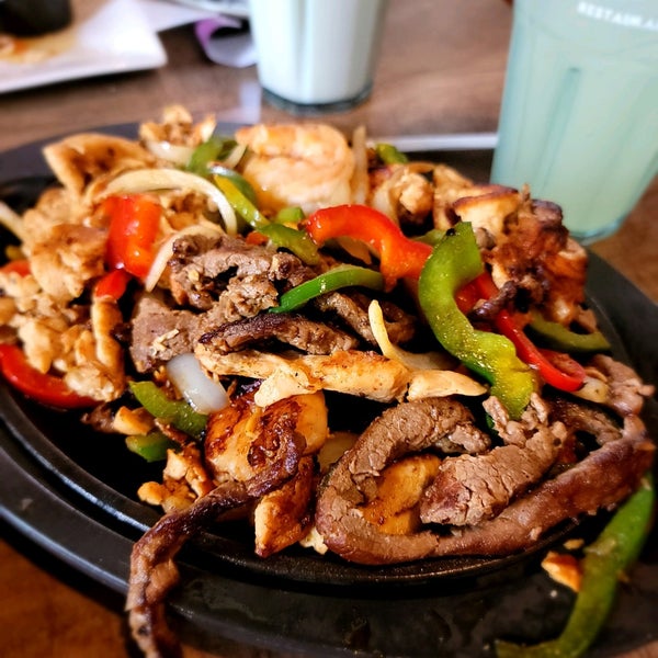 Plaza Azteca Mexican Restaurant in Allentown