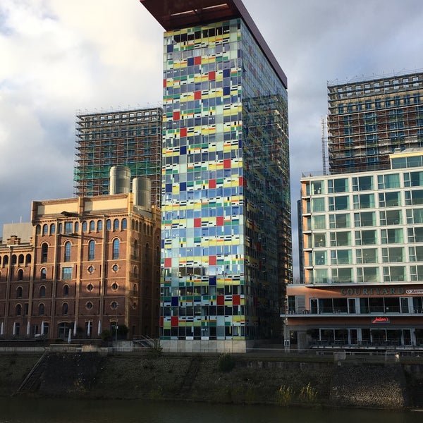 12/21/2019 tarihinde geheimtip ʞ.ziyaretçi tarafından INNSIDE Düsseldorf Hafen'de çekilen fotoğraf