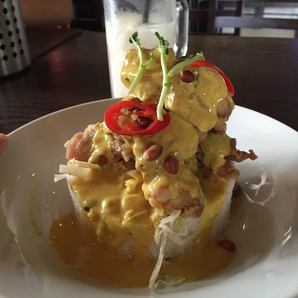 Foto tomada en Barn Thai Restaurant &amp; Bar  por 🐶Vivian T. el 4/10/2015