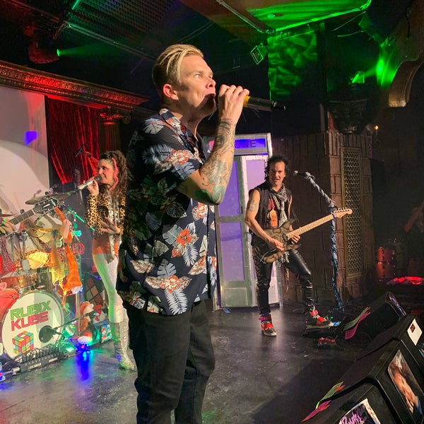 Photo taken at The Cutting Room by Jason F. on 5/12/2019