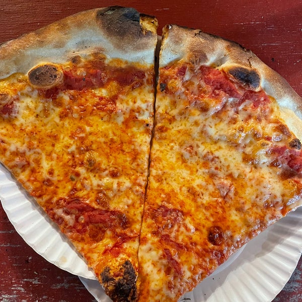 3/25/2023 tarihinde Jason F.ziyaretçi tarafından Joe&#39;s Pizza'de çekilen fotoğraf