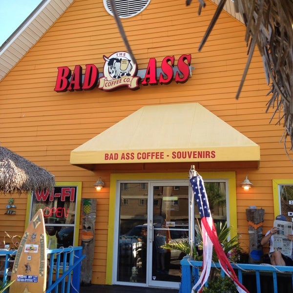 Photo taken at Bad Ass Coffee of Hawaii by Chris T. on 7/2/2013