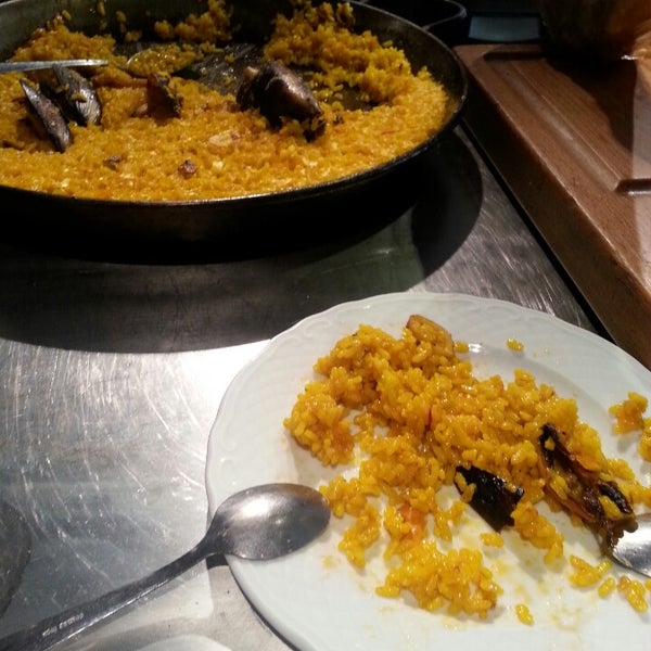 Das Foto wurde bei Restaurante  FEITO von Pícara I. am 10/6/2013 aufgenommen