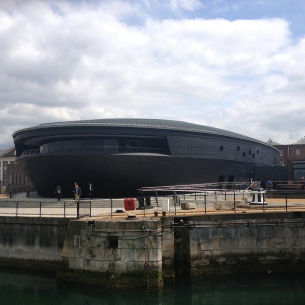 Foto tirada no(a) The Mary Rose Museum por Daniel S. em 5/17/2013