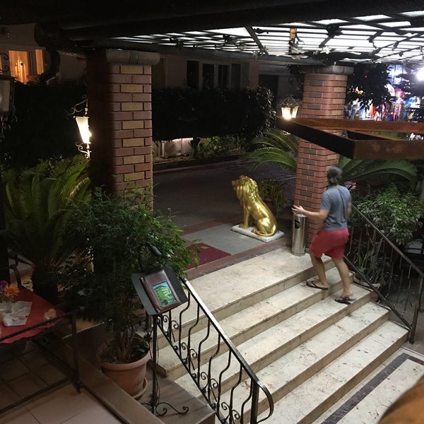 Photo taken at Bilkay Hotel by Ziya Oğulcan G. on 8/7/2018