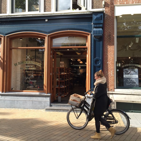 De Schoenenfabriek Shoe Store in Groningen