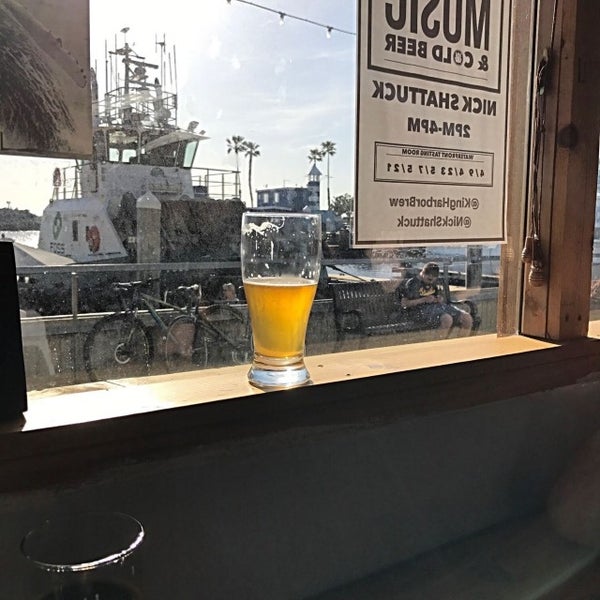 Photo taken at King Harbor Brewing Company Waterfront Tasting Room by Dan B. on 4/15/2017