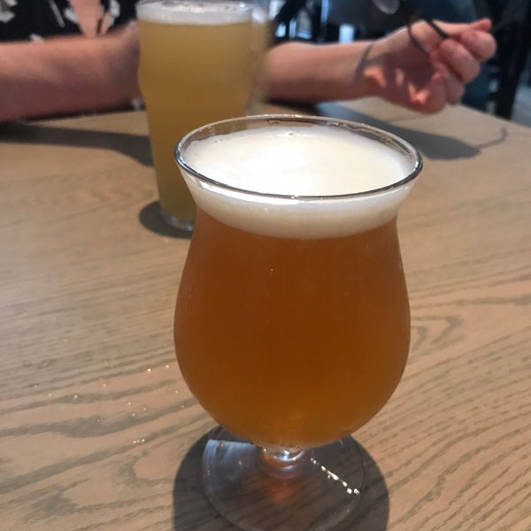 Photo taken at Redondo Beach Brewing Company by Dan B. on 5/4/2019