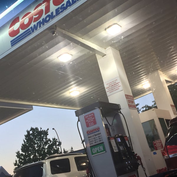 can i use discover at costco gas