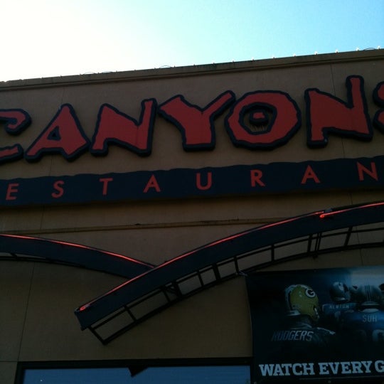 Photo taken at Canyons Restaurant &amp; Bar by Jim Y. on 10/4/2012