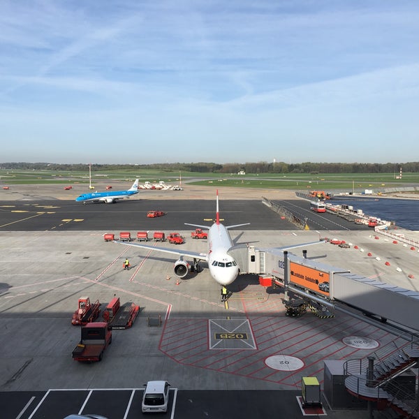 Foto scattata a Aeroporto di Amburgo Helmut Schmidt (HAM) da Justin R. il 4/22/2018