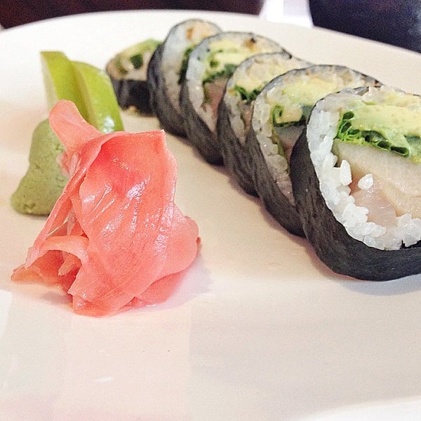 Снимок сделан в Sushi Taiyo пользователем Eric W. 8/4/2014