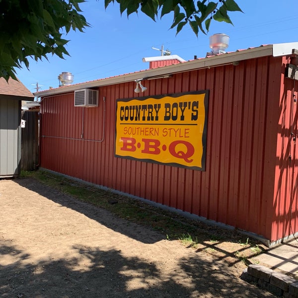 Country top boy bbq