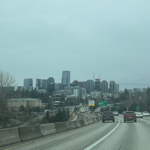 รูปภาพถ่ายที่ City of Bellevue โดย Kathy J. เมื่อ 2/18/2024