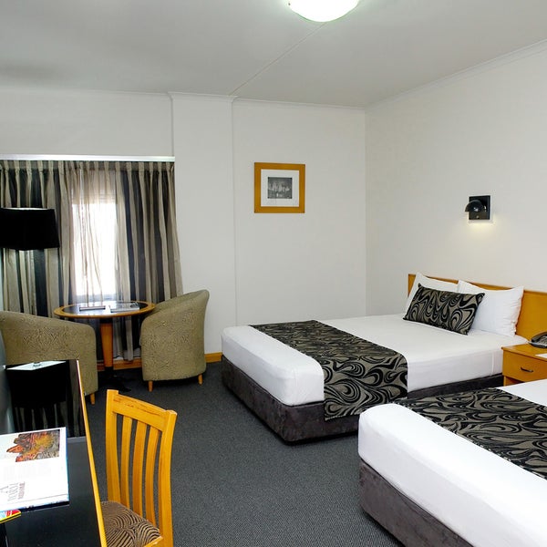 Foto diambil di Darwin Central Hotel oleh Darwin Central Hotel pada 1/3/2015