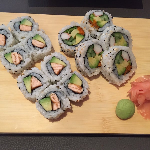 4/2/2016에 Mihrican K.님이 Sushi Paradise에서 찍은 사진