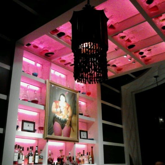 Photo taken at Botero by Unique Styles on 10/30/2012